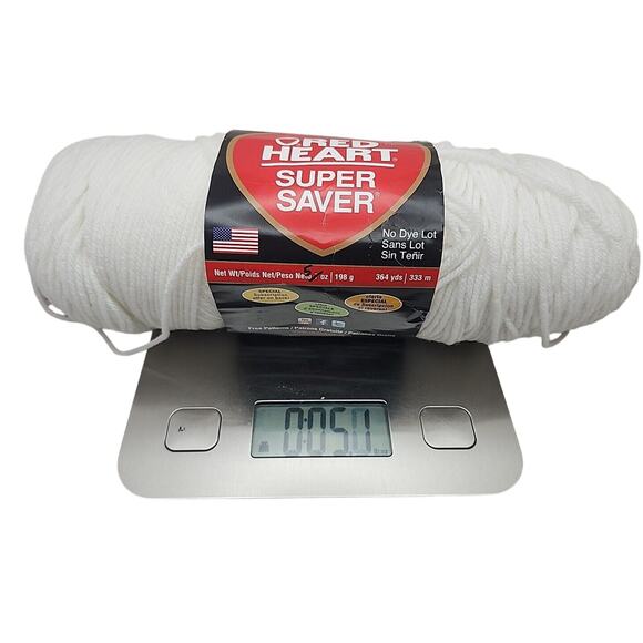 Red Heart Super Saver Worsted Yarn White 4 ply Medium 100% Acrylic - Picture 2 of 7
